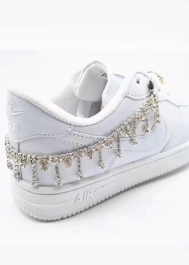 Lauren Sneaker Chain